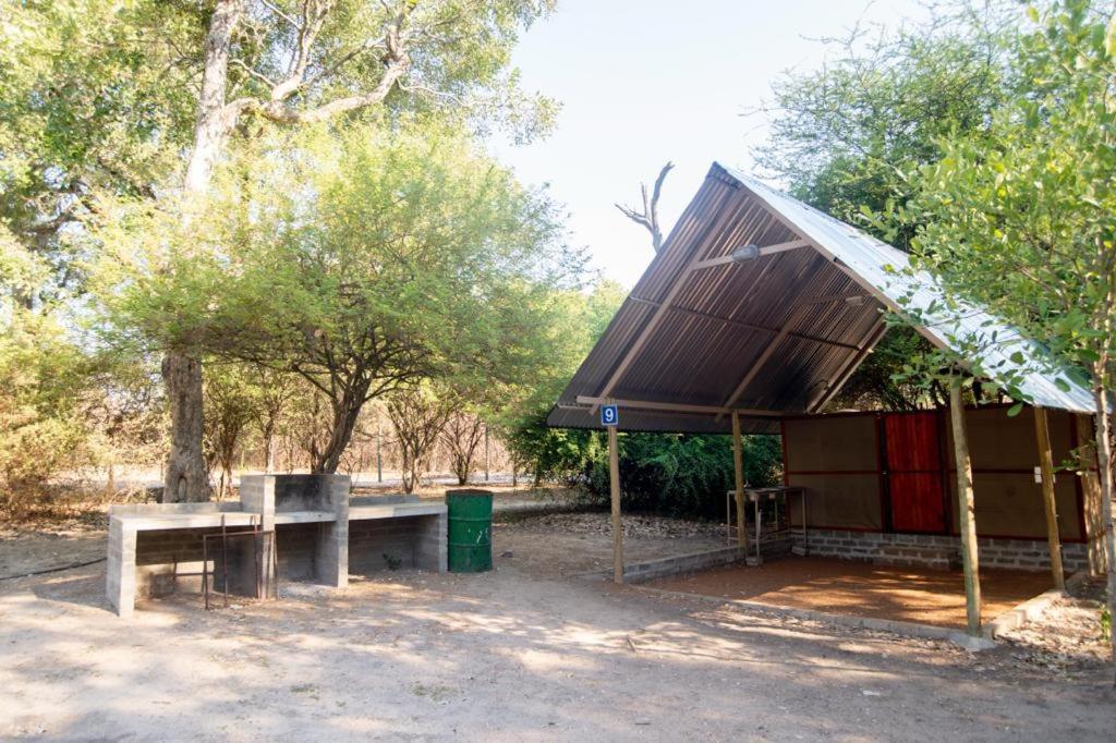 Sitatunga Campsite Маун Экстерьер фото