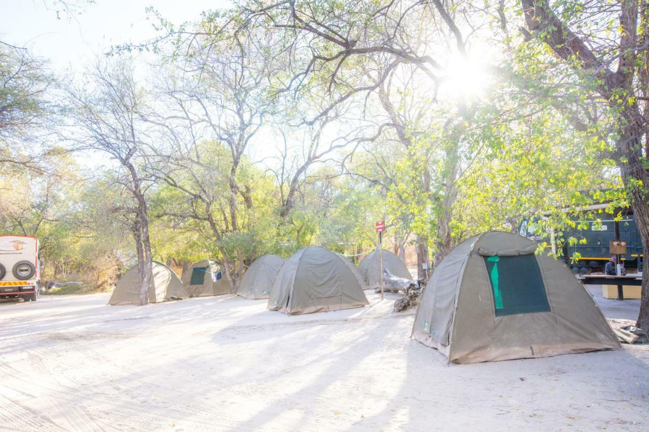 Sitatunga Campsite Маун Экстерьер фото