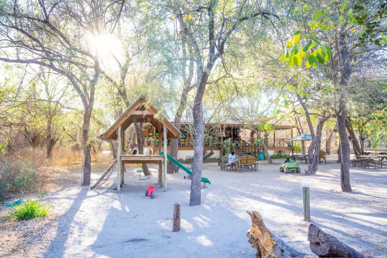 Sitatunga Campsite Маун Экстерьер фото