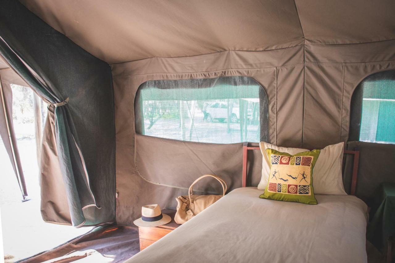 Sitatunga Campsite Маун Экстерьер фото